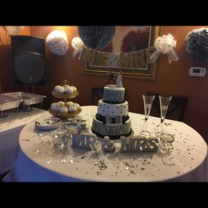 Meet your Posher, Robin